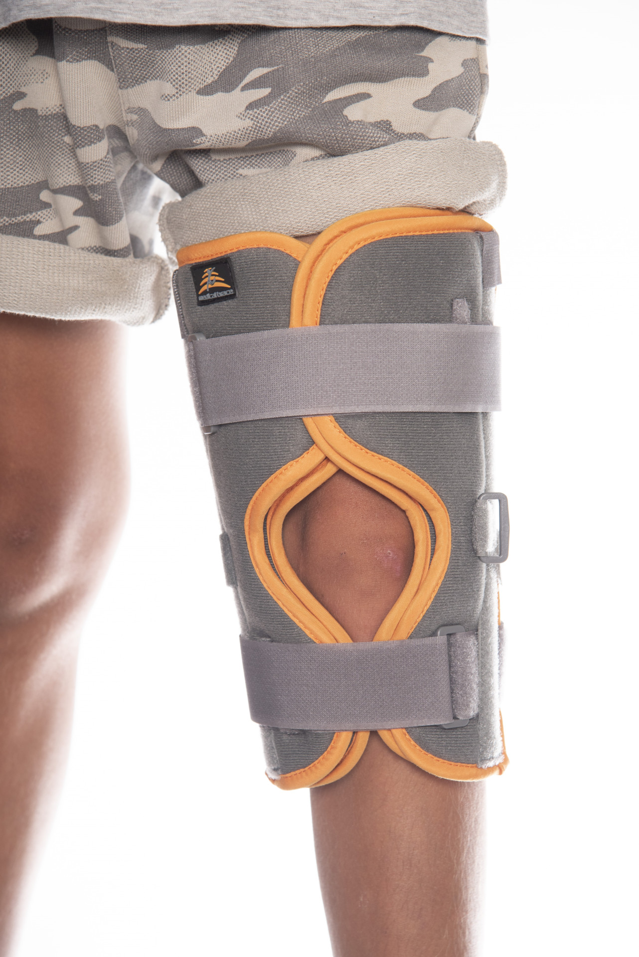 Medical Brace Ακινητοποιητής γόνατος παιδικός ΜΒ.25 one size Medical Brace Ακινητοποιητής γόνατος παιδικός ΜΒ.25 one size