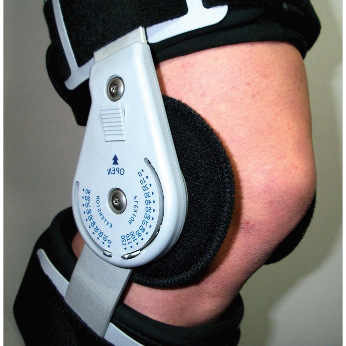 Medical Brace Τηλεσκοπικός Λειτουργικός Νάρθηκας Με Γωνιόμετρο TECNOKNEE